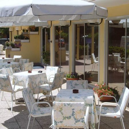 Hotel Montecarlo Nord Rimini Eksteriør billede